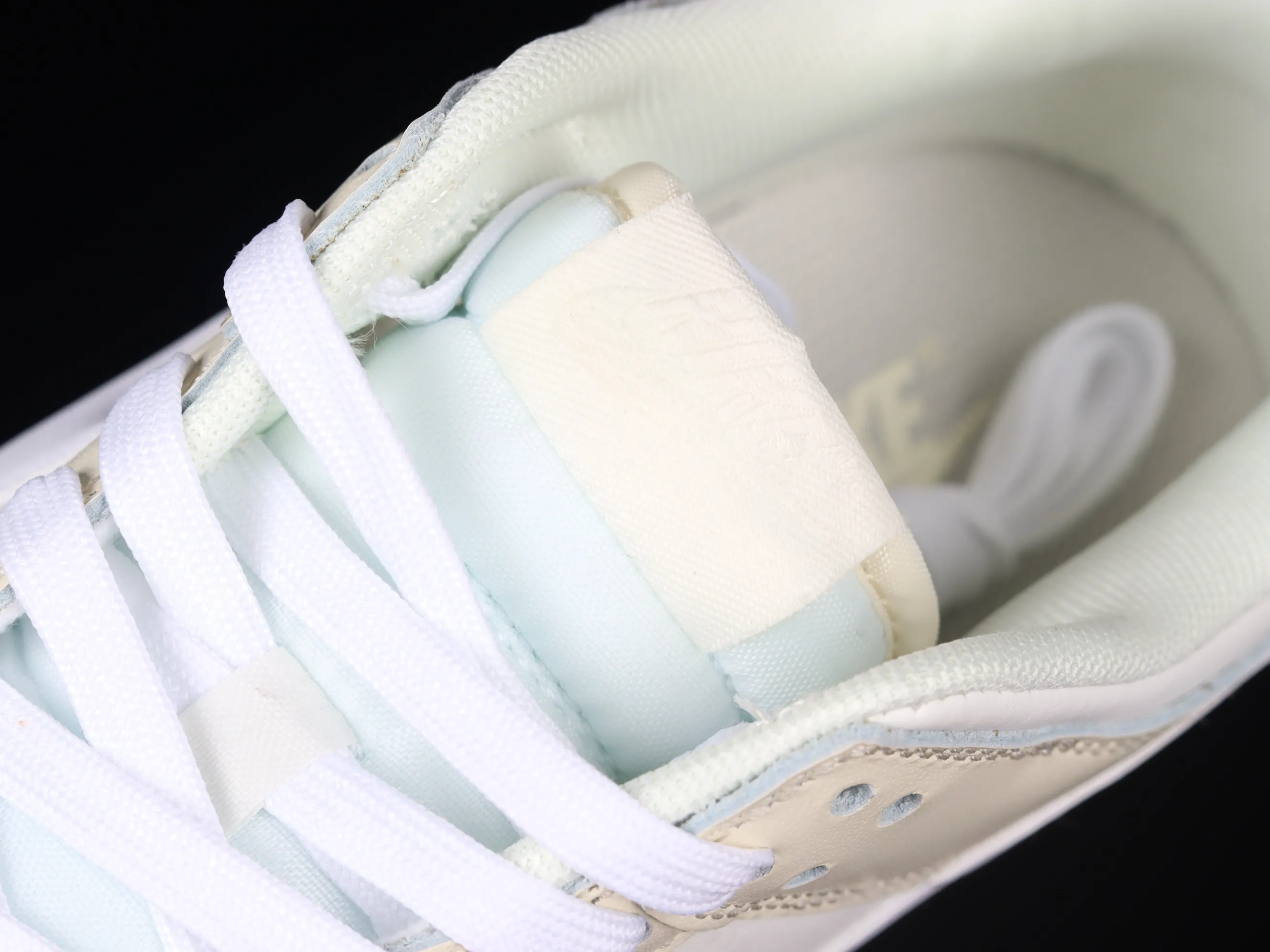 All categories Nk SB Dunk series Nk SB Dunk Low low-top sneakers F version Nk SB Dunk Low Pro "Coconut Milk" coconut milk beige SB low-top sports and leisure sneakers DJ6188-100
